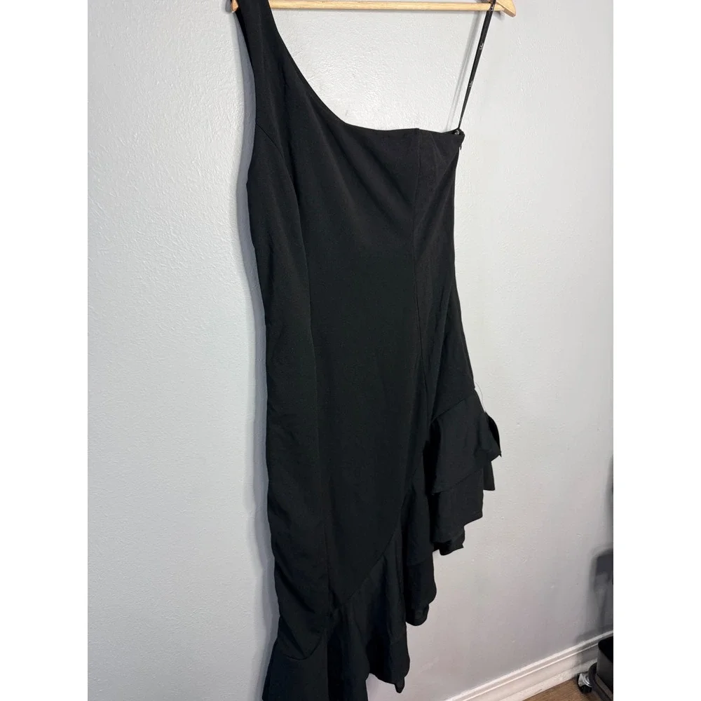 Lulus Steal a Glance Black One-Shoulder Asymmetrical‎ Midi Dress Large NWT